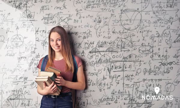 Programas a los que puedes acceder para emigrar a Canadá como estudiante