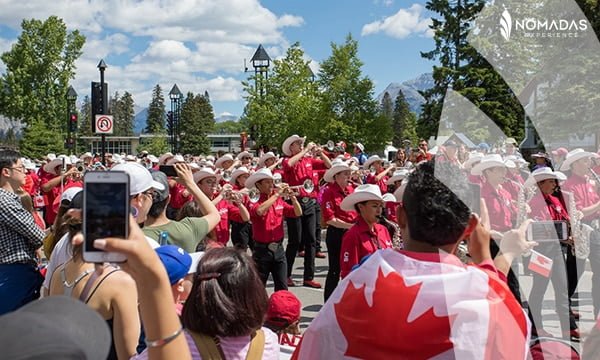 Como são as pessoas no Canadá?