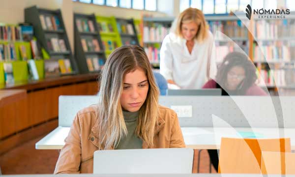 Estudia en Melbourne, con Nómadas