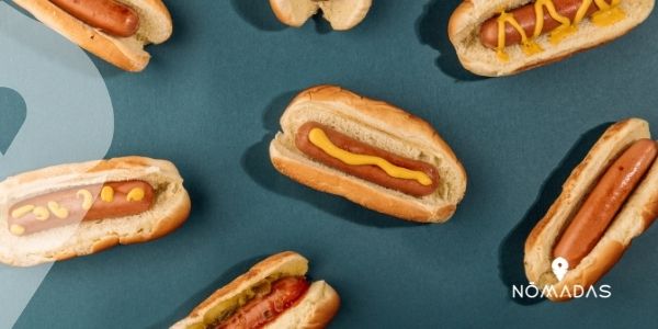 Hot dogs estilo americano