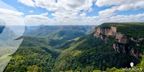  Blue Mountains